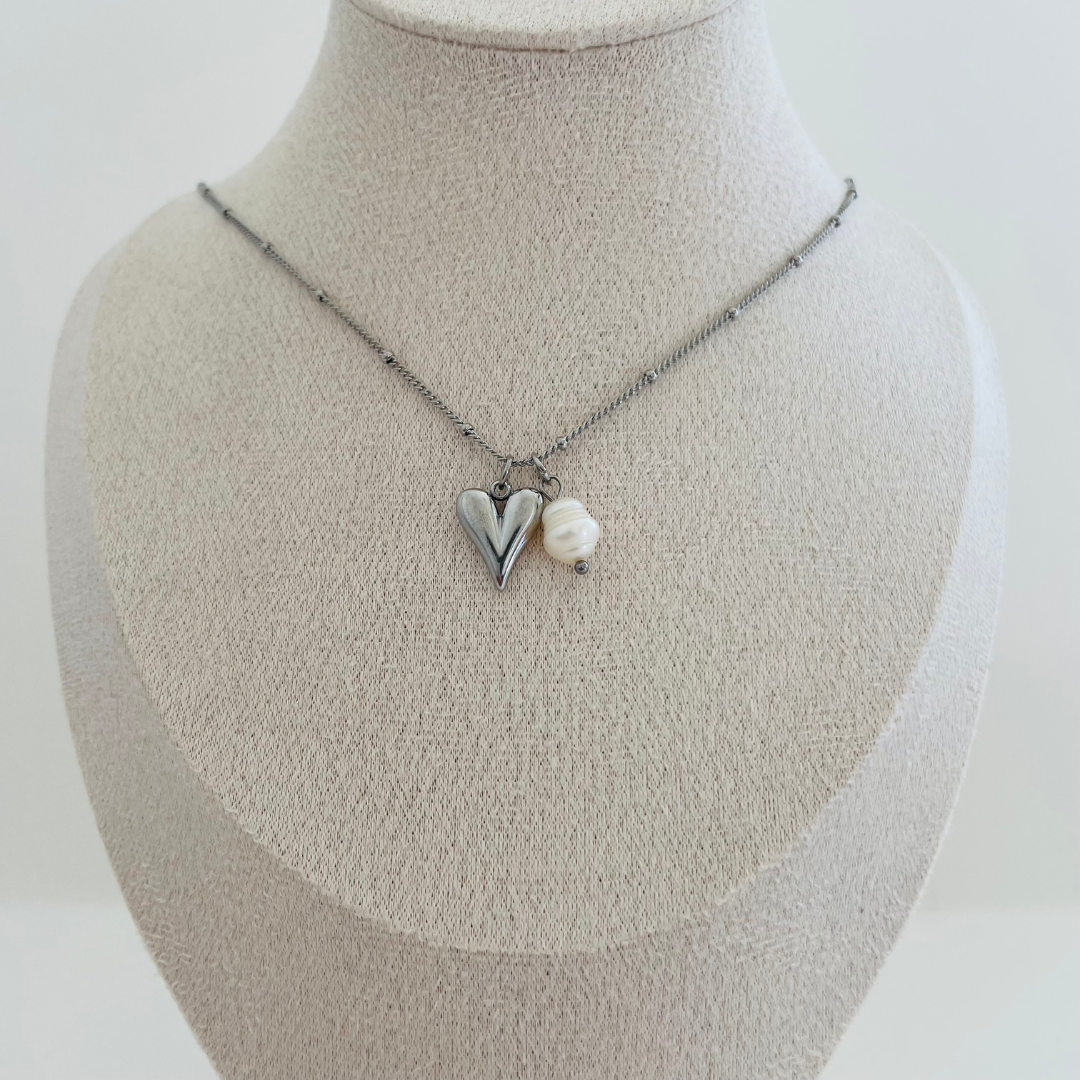 Perla de Amor Necklace