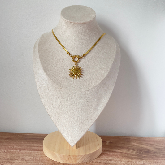 Sol necklace